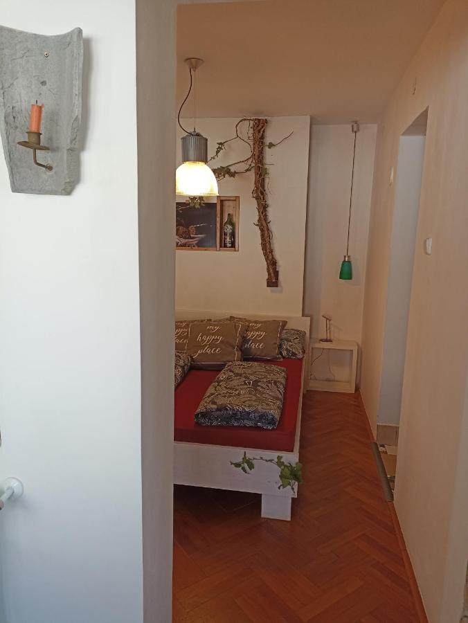 Appartamento Uj Vilag Harkány Esterno foto